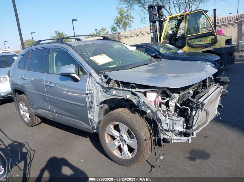2019 TOYOTA RAV4 HYBRID XLE - JTMRWRFVXKD037534