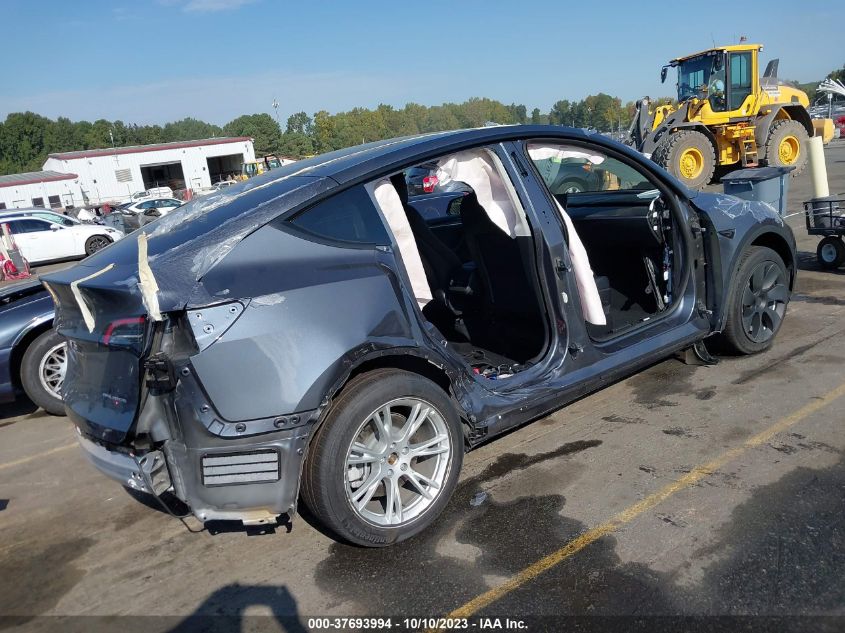VIN 7SAYGAEE8PF686358 2023 TESLA MODEL Y LONG RANGE