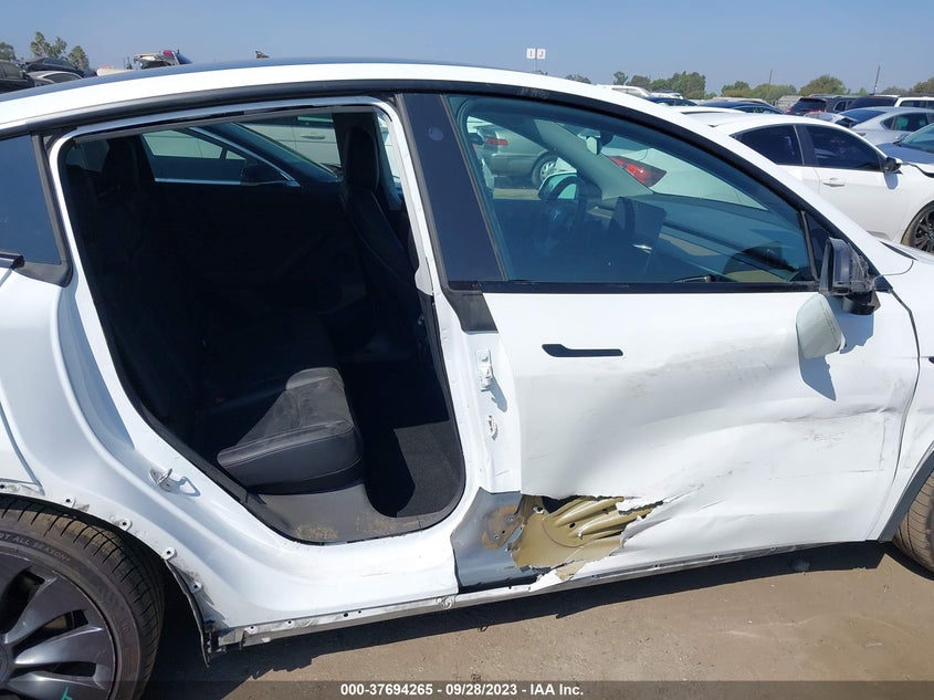 VIN 7SAYGDEF6NF346214 2022 TESLA MODEL Y PERFORMANCE