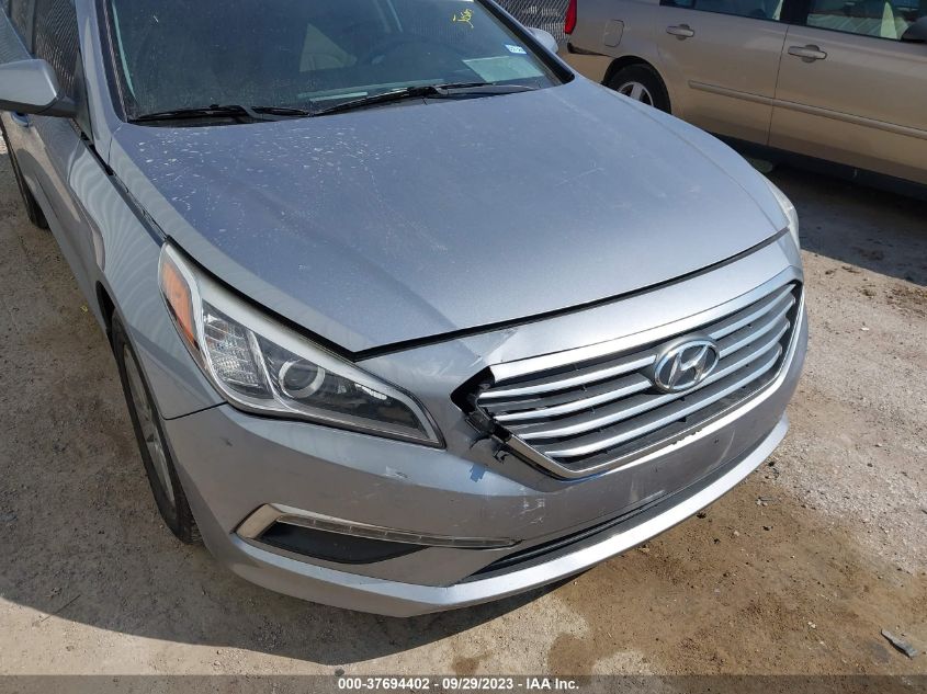 2015 HYUNDAI SONATA SE - 5NPE24AF5FH147291