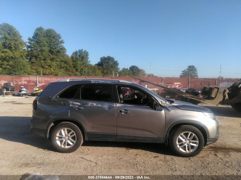 2014 KIA SORENTO LX - 5XYKT4A69EG461127