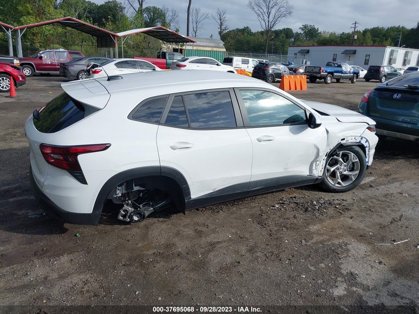 VIN KL77LFE24RC040187 2024 CHEVROLET TRAX LS