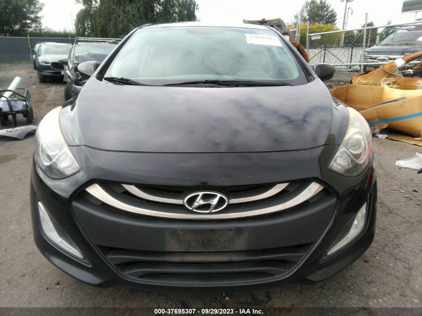 2013 HYUNDAI ELANTRA GT - KMHD35LE7DU113211