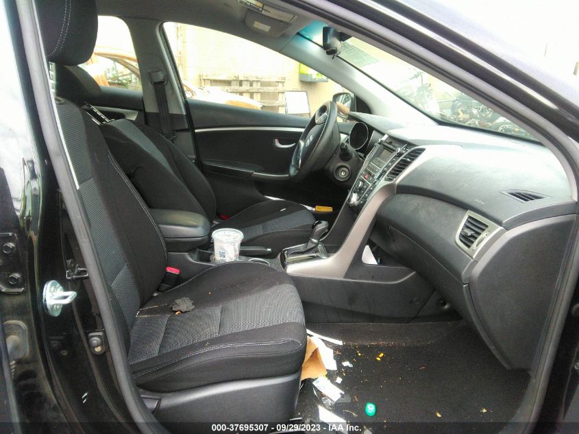 2013 HYUNDAI ELANTRA GT - KMHD35LE7DU113211