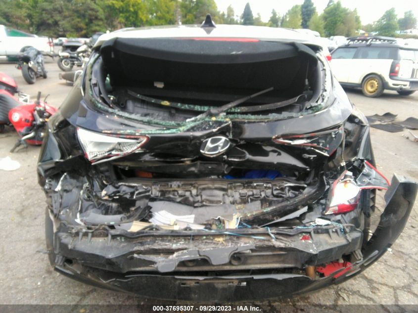 2013 HYUNDAI ELANTRA GT - KMHD35LE7DU113211