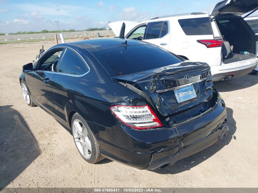 2015 MERCEDES-BENZ C 350 SPORT WDDGJ5HB8FG435837