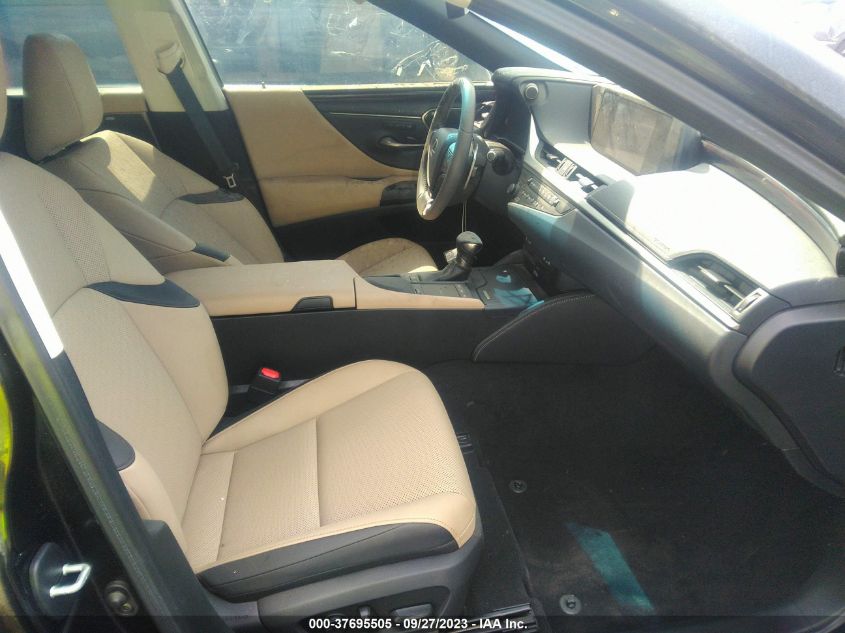 2020 LEXUS ES ES 300H 58AD21B17LU008573