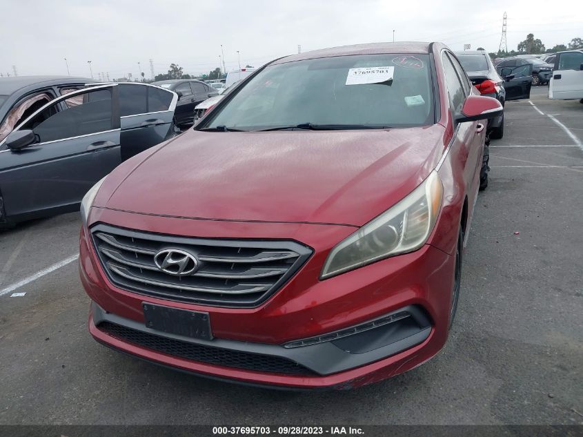 2015 HYUNDAI SONATA 2.4L SPORT - 5NPE34AF2FH053138