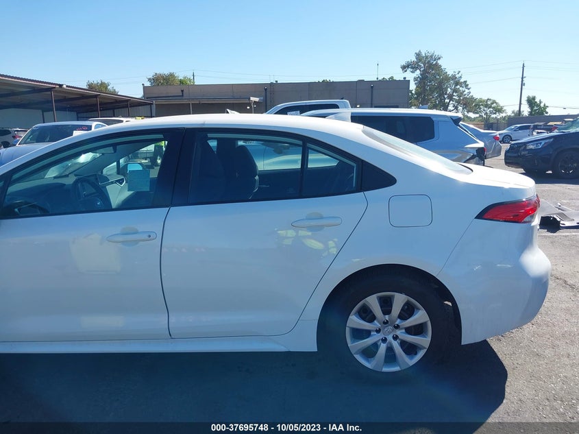 VIN 5YFEPMAE9MP257107 2021 TOYOTA COROLLA LE