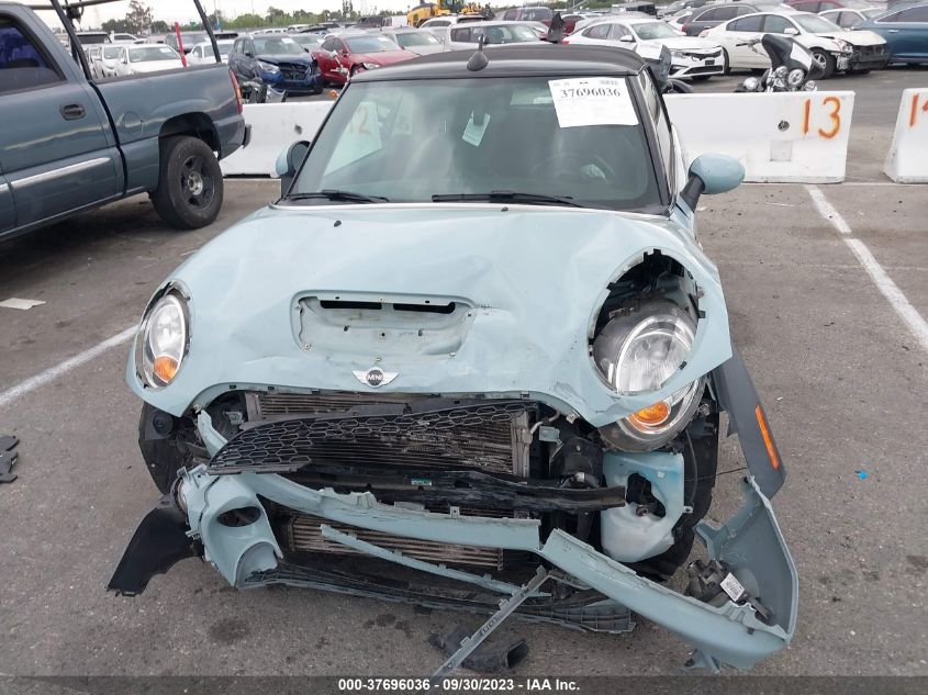 2013 MINI COOPER CONVERTIBLE S WMWZP3C54DT551142