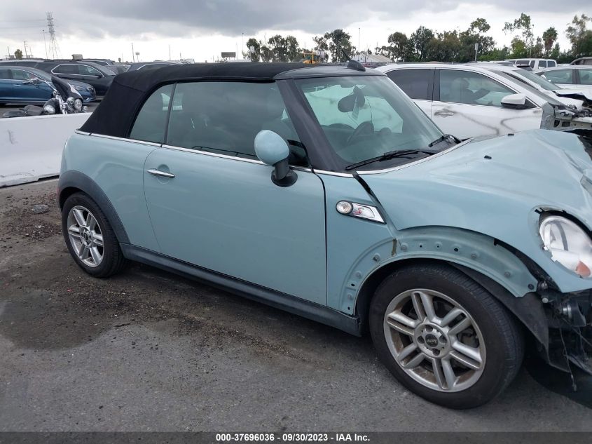 2013 MINI COOPER CONVERTIBLE S WMWZP3C54DT551142