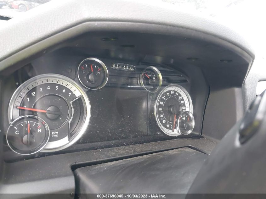 2019 RAM 1500 CLASSIC SLT - 1C6RR7TT3KS623395