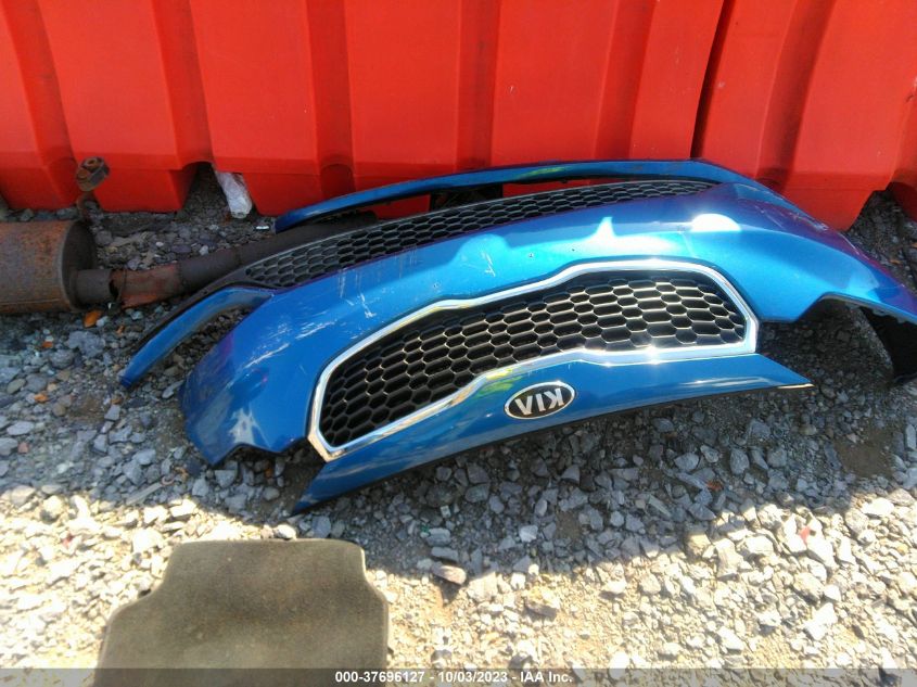 2015 KIA FORTE LX - KNAFX4A69F5275682