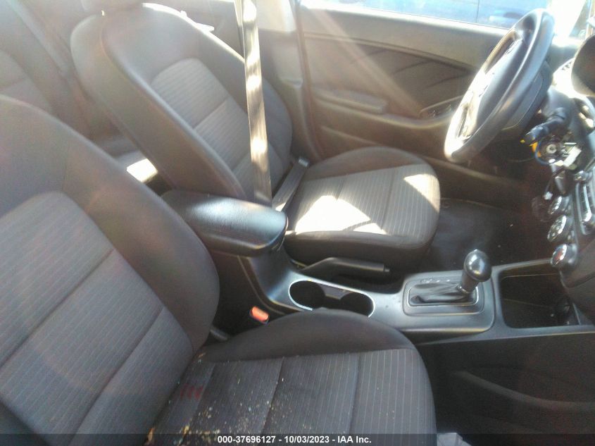 2015 KIA FORTE LX - KNAFX4A69F5275682