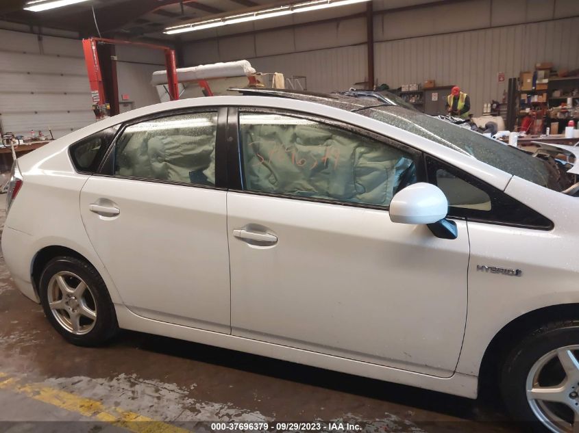 2014 TOYOTA PRIUS FOUR/FIVE/THREE/ONE/TWO - JTDKN3DU2E1749411
