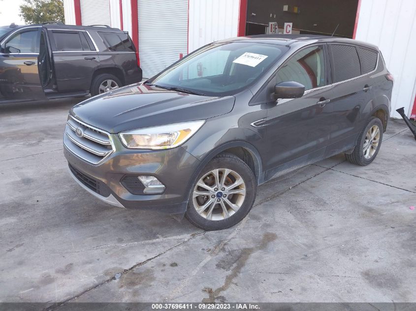 2017 FORD ESCAPE SE - 1FMCU9G96HUE51525