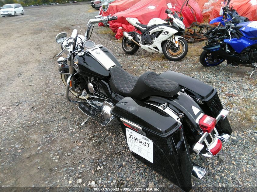 2010 HARLEY-DAVIDSON FLHRC 1HD1FR413AB634966