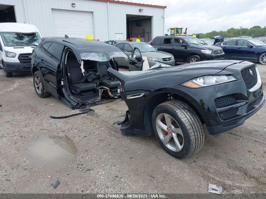 SADCJ2BV0HA057727 JAGUAR F-PACE 35T PREMIUM 2017