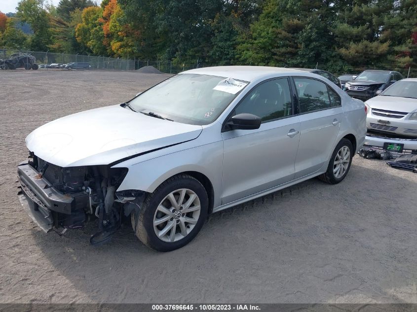 2015 VOLKSWAGEN JETTA SEDAN 1.8T SE - 3VWD17AJ2FM293353