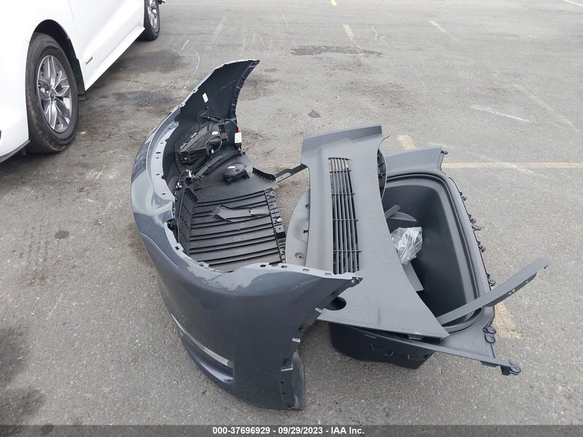 VIN 7SAYGDEE4PA122866 2023 TESLA MODEL Y LONG RANGE