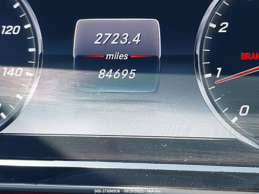 2015 MERCEDES-BENZ S-CLASS S 550 WDDUG8CB5FA095043
