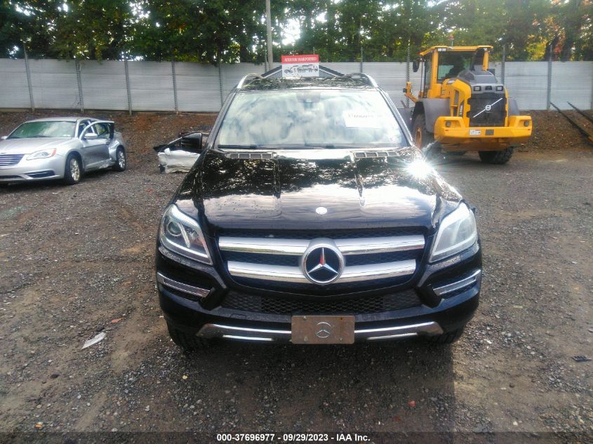 2015 MERCEDES-BENZ GL-CLASS GL 450 4JGDF6EE1FA481821