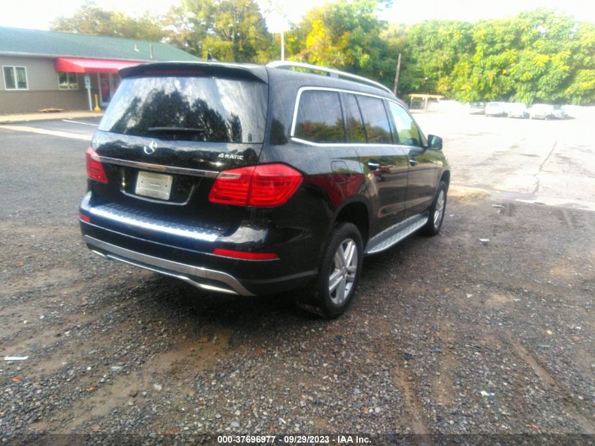 2015 MERCEDES-BENZ GL-CLASS GL 450 4JGDF6EE1FA481821