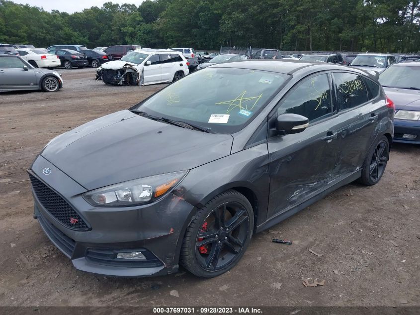 2016 FORD FOCUS ST 1FADP3L92GL226175