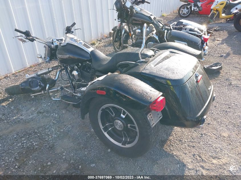 2015 HARLEY-DAVIDSON FLRT FREE WHEELER 1HD1MCM17FB850183