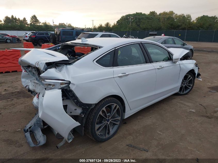 3FA6P0D91LR175088 Ford Fusion TITANIUM 4