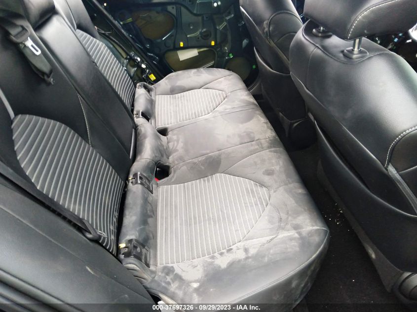 2019 TOYOTA CAMRY L/LE/XLE/SE/XSE - 4T1B11HK8KU825325
