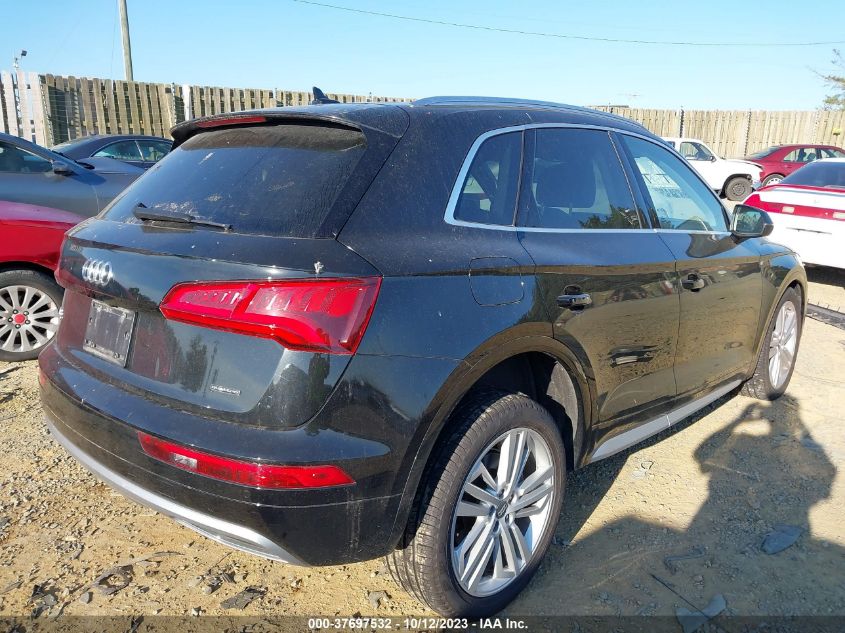 WA1BNAFY7L2058445 2020 AUDI Q5, photo no. 4