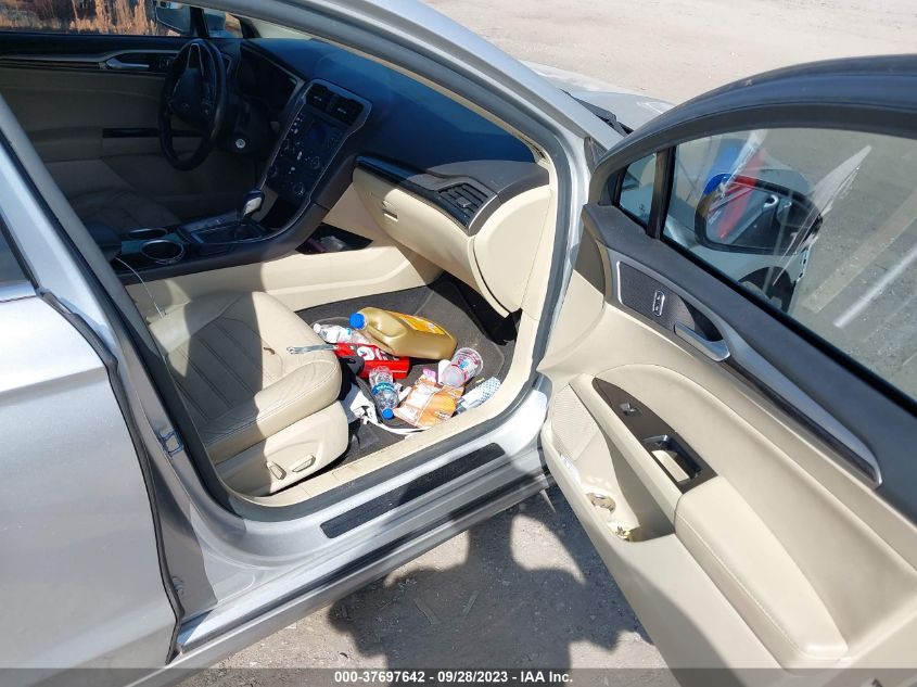 2013 FORD FUSION SE - 3FA6P0HR3DR257495