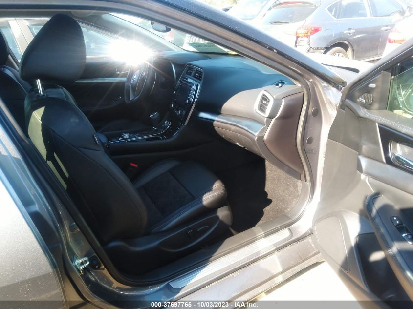 2017 NISSAN MAXIMA 3.5S/SV/SL/SR/PLAT - 1N4AA6AP3HC373937