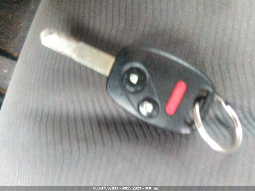 2013 HONDA FIT - JHMGE8H3XDC047651