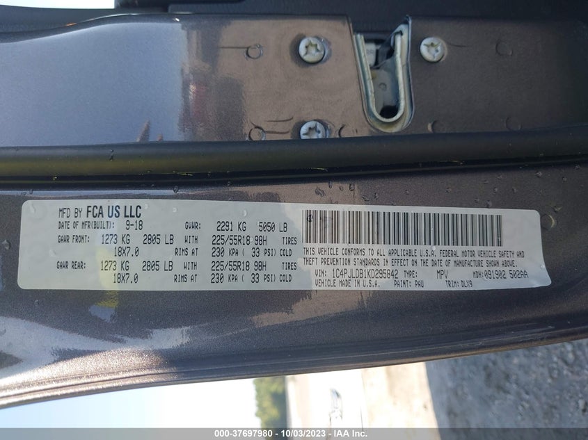 VIN 1C4PJLDB1KD295842 2019 JEEP CHEROKEE LIMITED