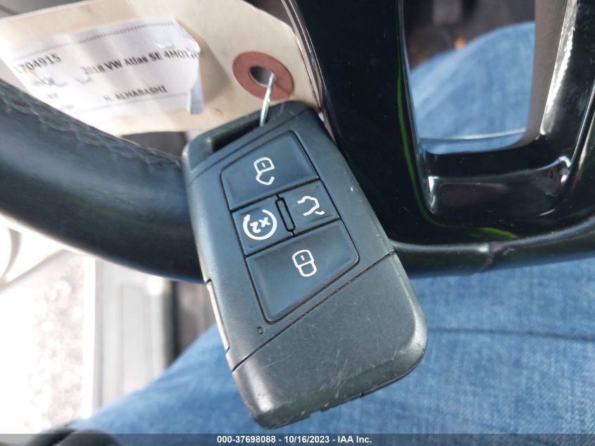 2018 VOLKSWAGEN ATLAS 3.6L V6 SE - 1V2LR2CA7JC587069