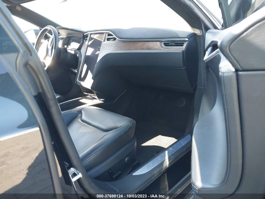 2016 TESLA MODEL S 75D - 5YJSA1E26GF140295