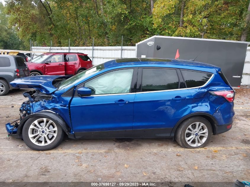 2017 FORD ESCAPE SE - 1FMCU9G98HUB08506