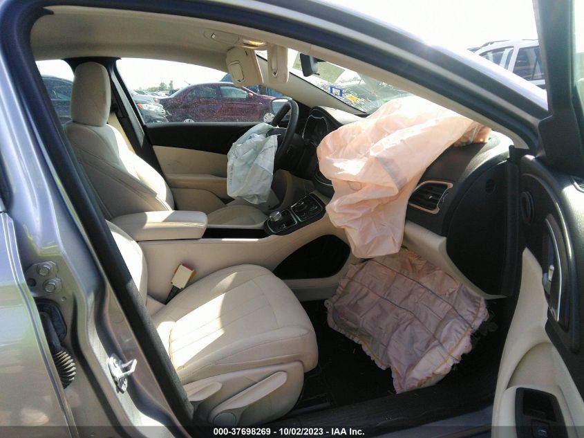 2016 CHRYSLER 200 LIMITED - 1C3CCCAB3GN181716