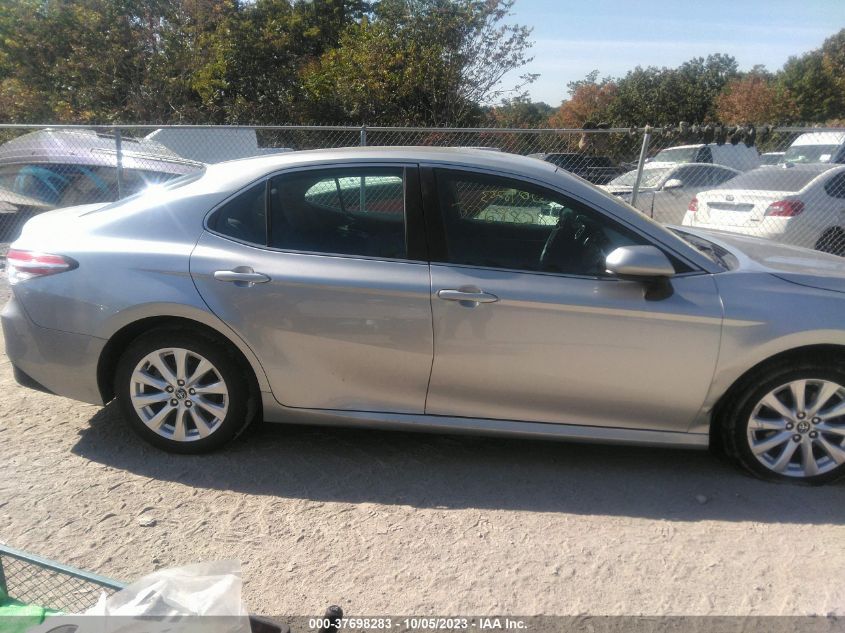 2018 TOYOTA CAMRY LE/SE/XLE/L - 4T1B11HK1JU042314