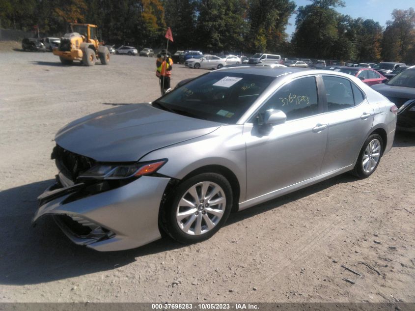 2018 TOYOTA CAMRY LE/SE/XLE/L - 4T1B11HK1JU042314