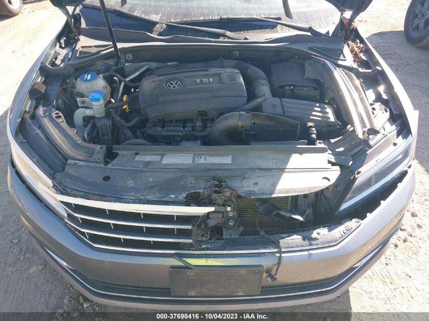 2017 VOLKSWAGEN PASSAT SE - 1VWBT7A33HC075557