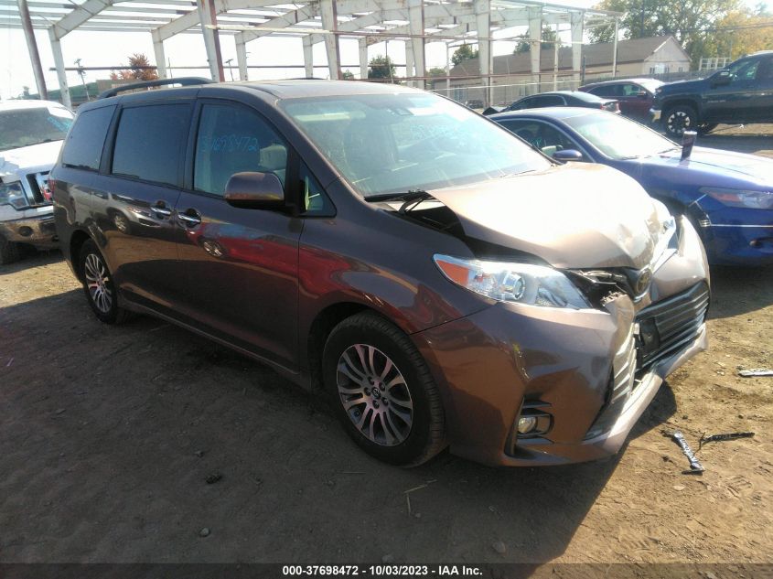 TOYOTA-SIENNA-5TDYZ3DC9KS980133