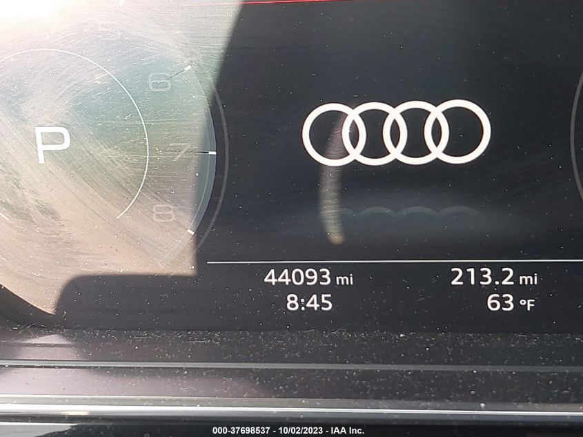 2019 AUDI A8 WAU8DAF87KN022512