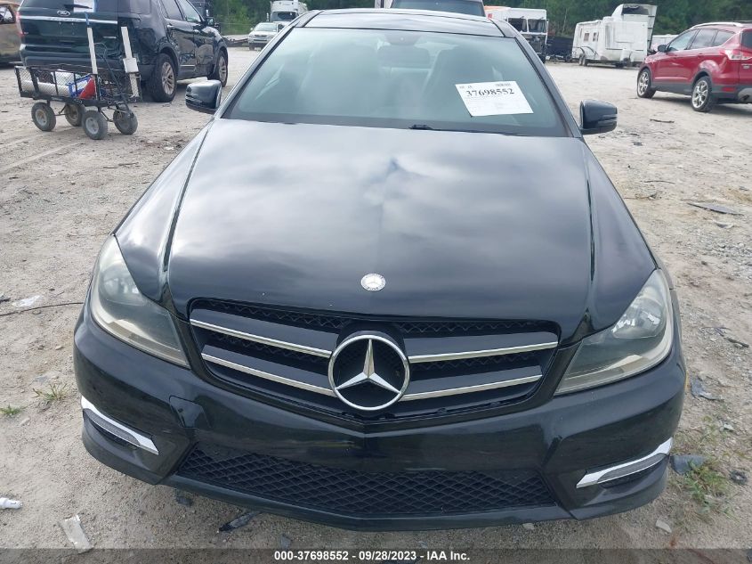 2014 MERCEDES-BENZ C 250 WDDGJ4HB9EG263035
