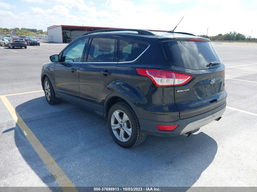 2015 FORD ESCAPE SE - 1FMCU9GX8FUB31599