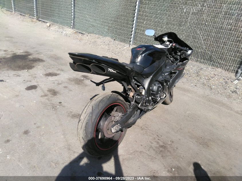 2005 YAMAHA YZFR1 JYARN13E65A009045