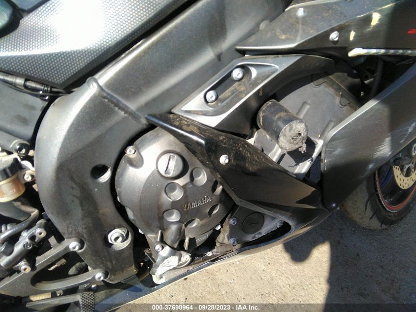 2005 YAMAHA YZFR1 JYARN13E65A009045