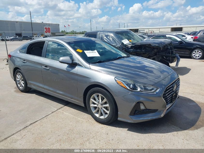 2018 HYUNDAI SONATA SE - 5NPE24AF2JH643447